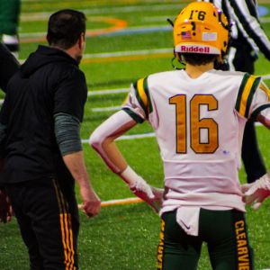 穩(wěn)居Top10，又一大賣殺出重圍！